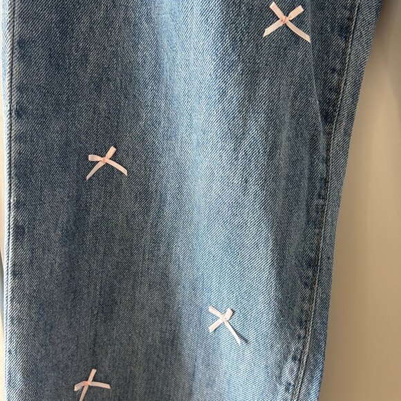 NEW WITH TAGS Pink Bow Jeans (mid waist wide leg) - Picture 4 of 4